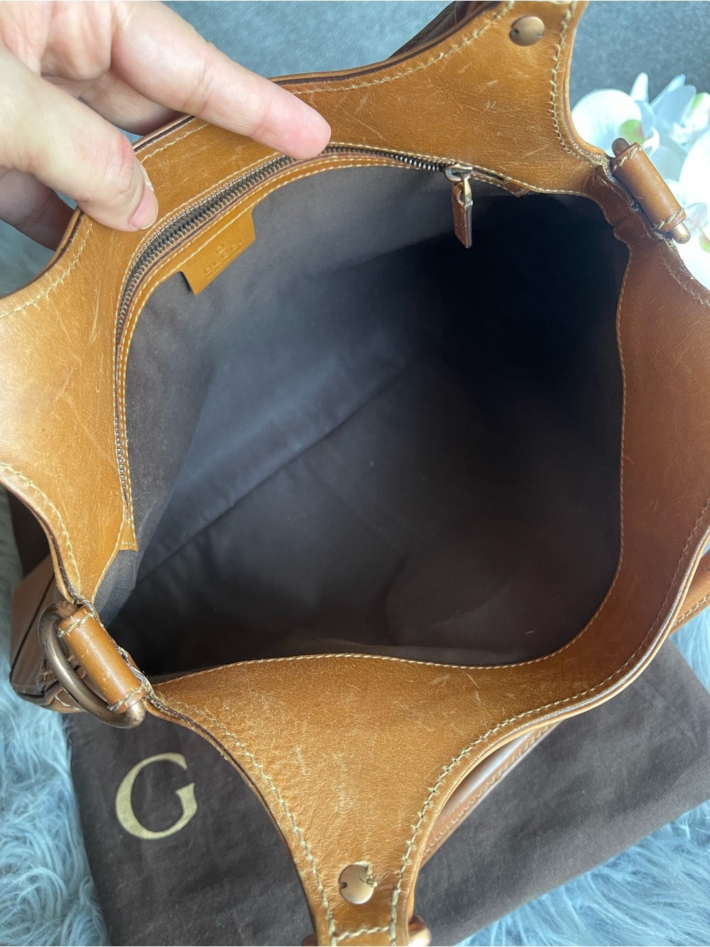 Authentic Gucci vintage interlock GG hobo tan shoulder bag - Picture 12 of 16